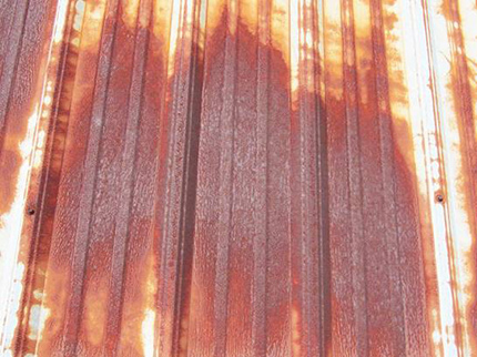 metal roofing should not rust - choose r panels