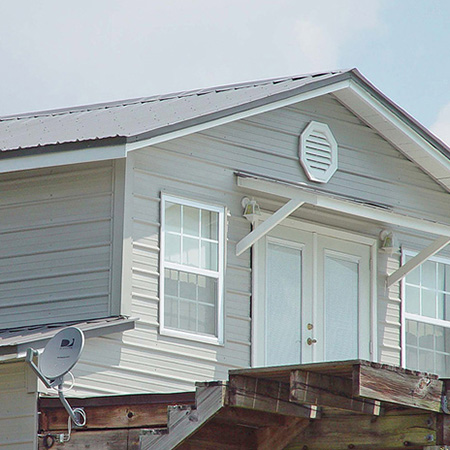 Metal Roof VS Shingles